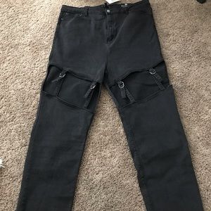 Fashion nova black skinny jeans